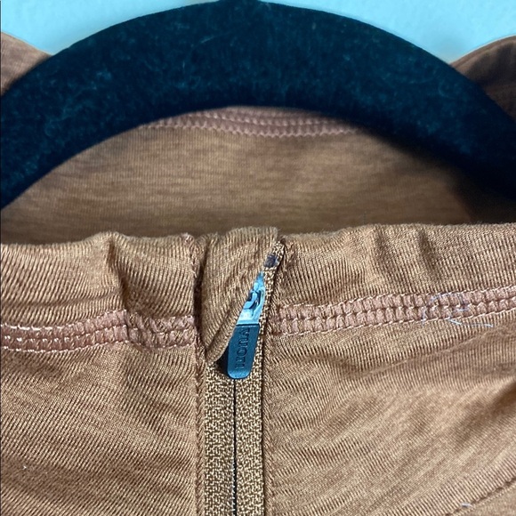 VUORI Ponto Performance Half Zip Hoodie In Cedar Heather Size L - Picture 5 of 8